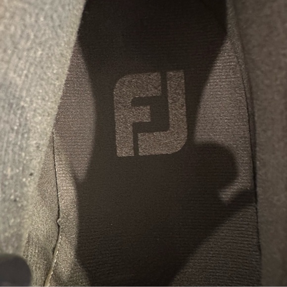 FootJoy Originals Golf Shoes #45331 - size 10.5 men’s - Picture 8 of 10